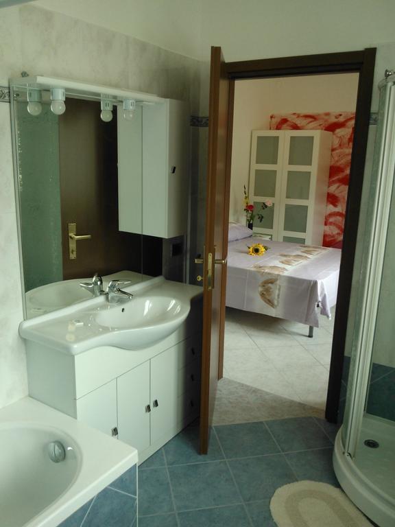 Affittacamere Valchiavenna - Foresteria Lombarda Con Parcheggio Privato Sul Posto! Apprezzata Gestione Familiare Dal 2012, Qualita-Prezzo Top! "Guest-House With Private Parking On Site! Appreciated Family Management Since 2012, Quality-Price Top!" 客房 照片