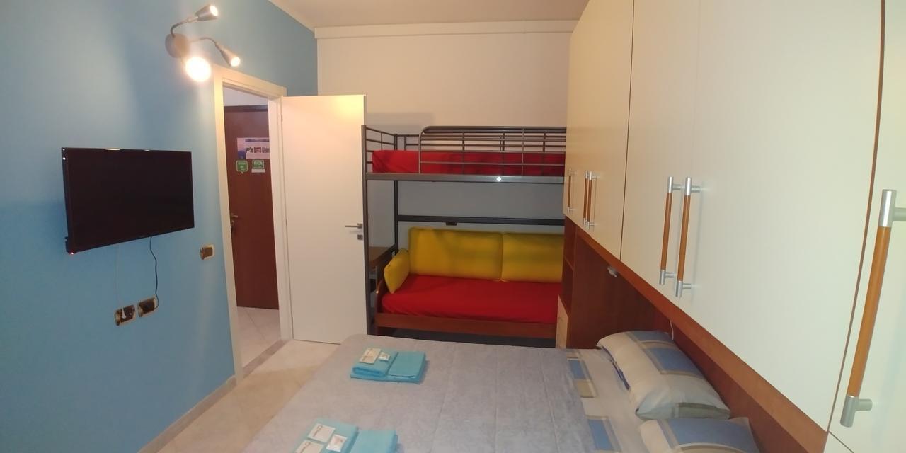 Affittacamere Valchiavenna - Foresteria Lombarda Con Parcheggio Privato Sul Posto! Apprezzata Gestione Familiare Dal 2012, Qualita-Prezzo Top! "Guest-House With Private Parking On Site! Appreciated Family Management Since 2012, Quality-Price Top!" 外观 照片