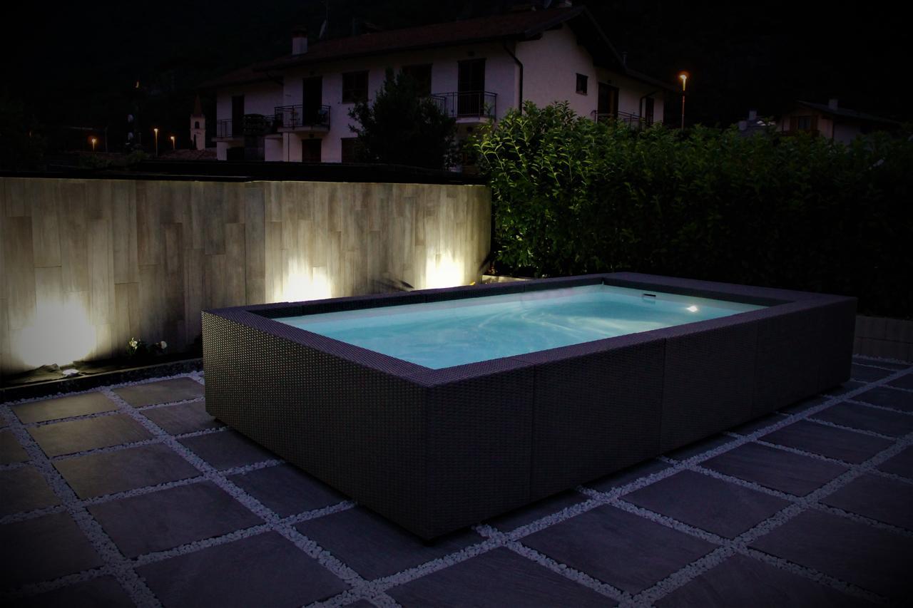 Affittacamere Valchiavenna - Foresteria Lombarda Con Parcheggio Privato Sul Posto! Apprezzata Gestione Familiare Dal 2012, Qualita-Prezzo Top! "Guest-House With Private Parking On Site! Appreciated Family Management Since 2012, Quality-Price Top!" 外观 照片
