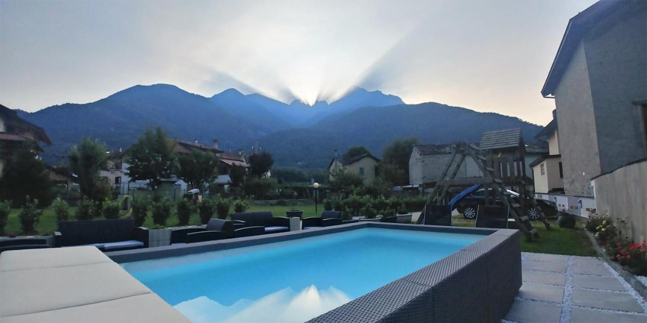 Affittacamere Valchiavenna - Foresteria Lombarda Con Parcheggio Privato Sul Posto! Apprezzata Gestione Familiare Dal 2012, Qualita-Prezzo Top! "Guest-House With Private Parking On Site! Appreciated Family Management Since 2012, Quality-Price Top!" 外观 照片