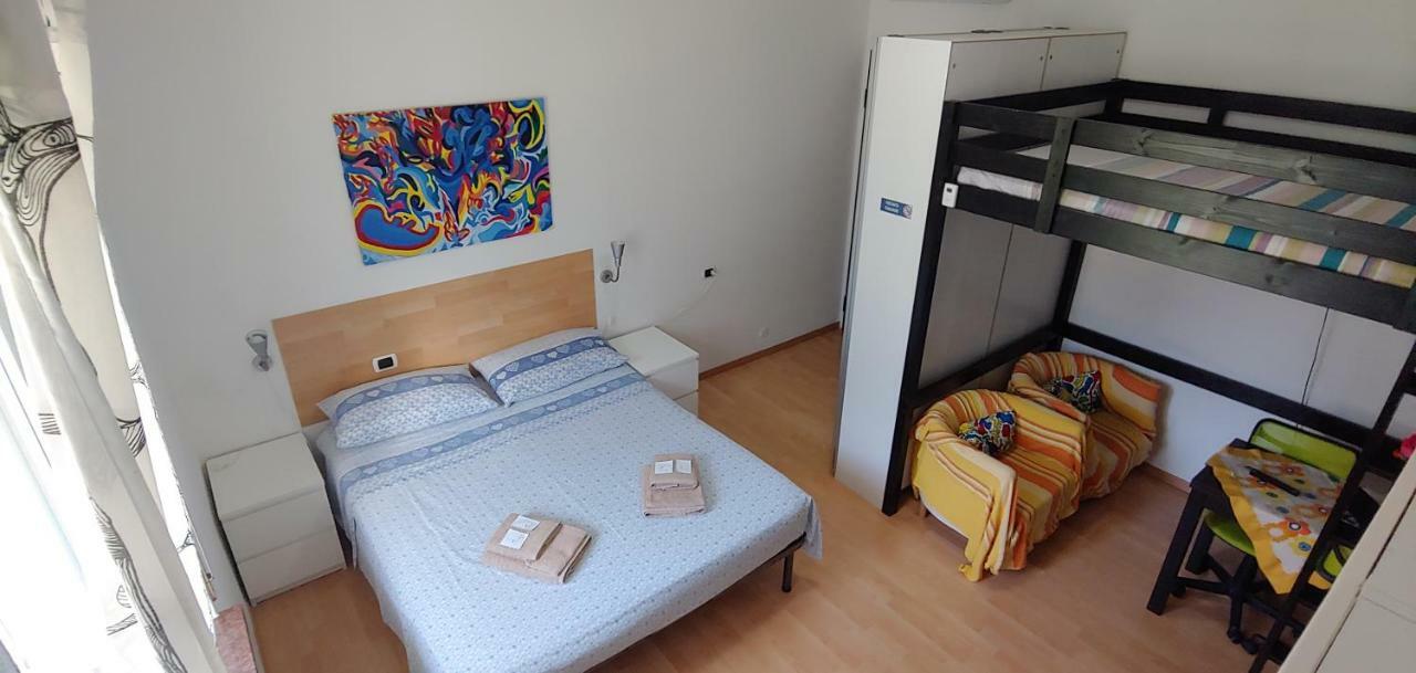 Affittacamere Valchiavenna - Foresteria Lombarda Con Parcheggio Privato Sul Posto! Apprezzata Gestione Familiare Dal 2012, Qualita-Prezzo Top! "Guest-House With Private Parking On Site! Appreciated Family Management Since 2012, Quality-Price Top!" 外观 照片