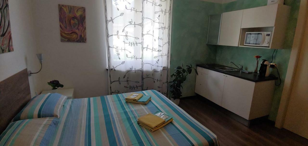 Affittacamere Valchiavenna - Foresteria Lombarda Con Parcheggio Privato Sul Posto! Apprezzata Gestione Familiare Dal 2012, Qualita-Prezzo Top! "Guest-House With Private Parking On Site! Appreciated Family Management Since 2012, Quality-Price Top!" 外观 照片