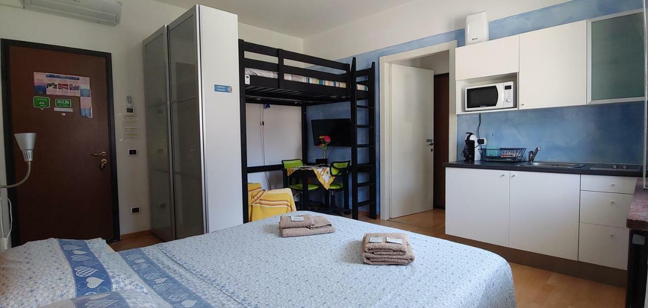Affittacamere Valchiavenna - Foresteria Lombarda Con Parcheggio Privato Sul Posto! Apprezzata Gestione Familiare Dal 2012, Qualita-Prezzo Top! "Guest-House With Private Parking On Site! Appreciated Family Management Since 2012, Quality-Price Top!" 外观 照片