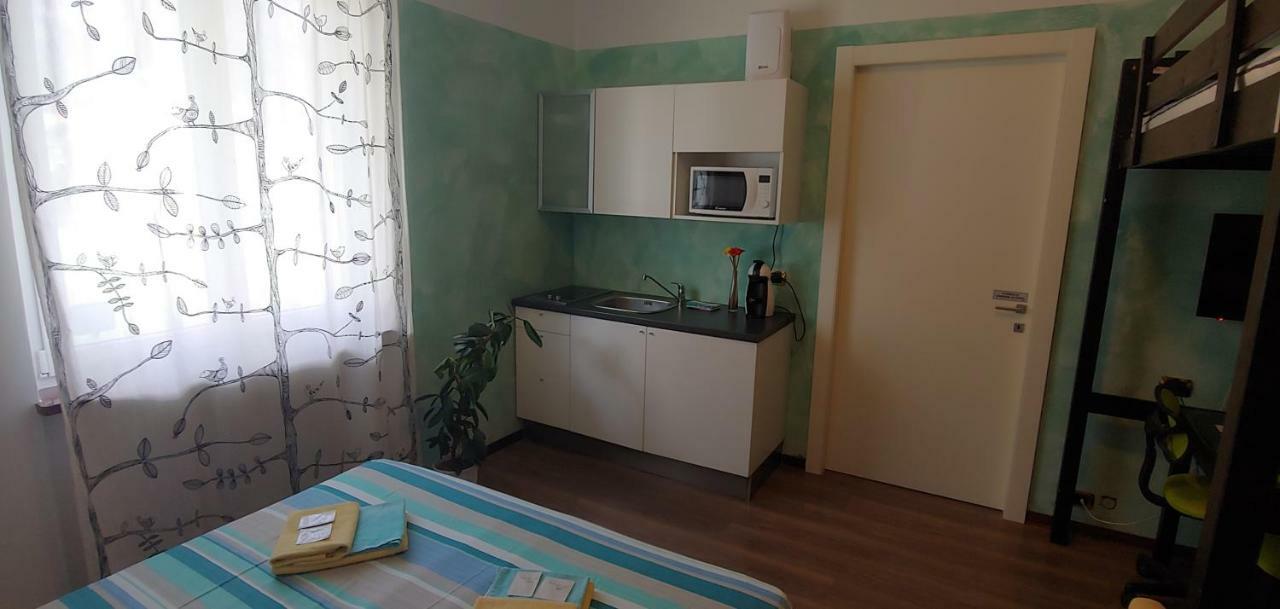 Affittacamere Valchiavenna - Foresteria Lombarda Con Parcheggio Privato Sul Posto! Apprezzata Gestione Familiare Dal 2012, Qualita-Prezzo Top! "Guest-House With Private Parking On Site! Appreciated Family Management Since 2012, Quality-Price Top!" 外观 照片